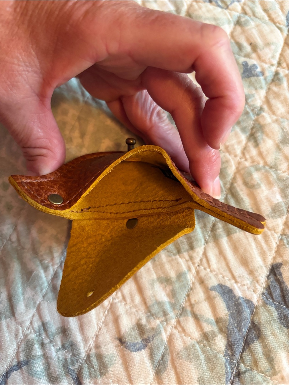 Portland Leather Mockingbird Pouch Keychain - Sienna - Picture 3 of 3
